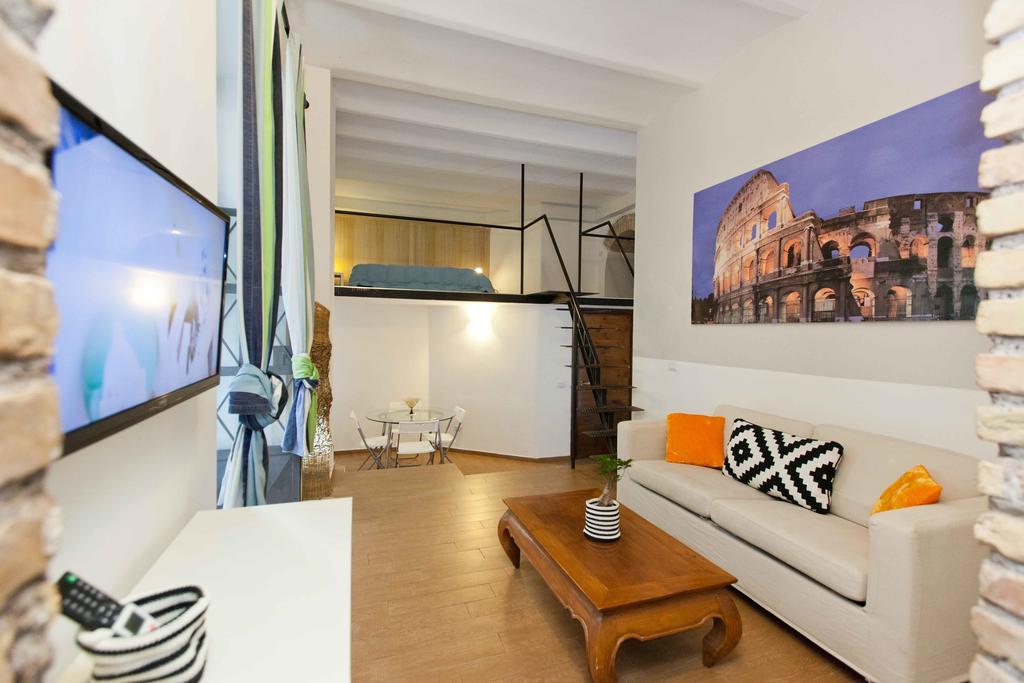 Апартаменты Colosseo Accomodation Рим Экстерьер фото